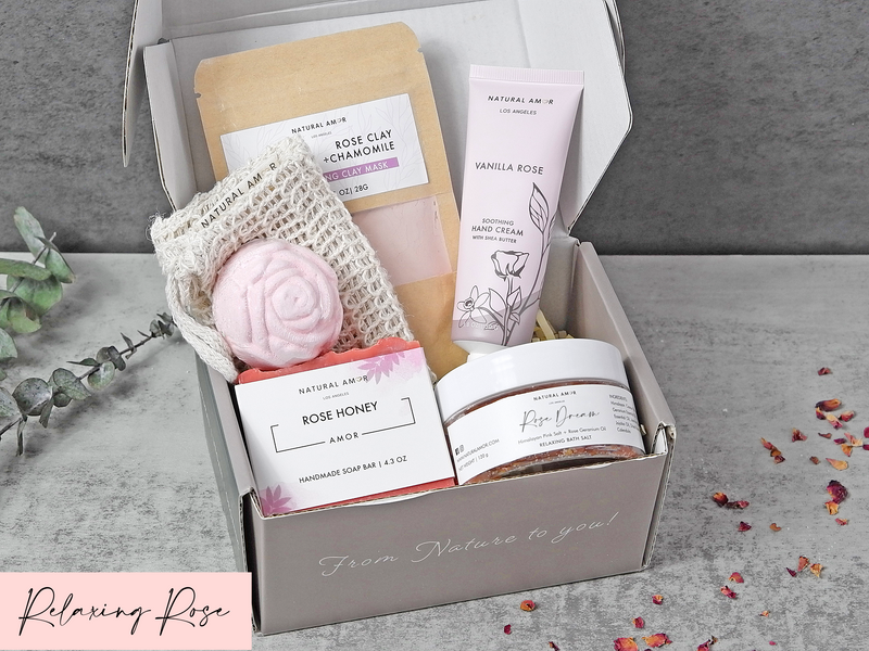 Relaxing Rose Gift Set