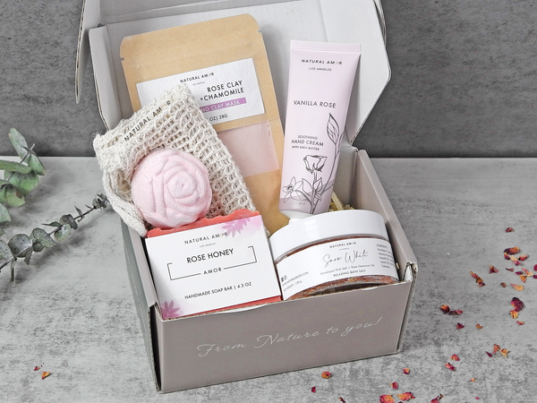 Relaxing Rose Gift Set