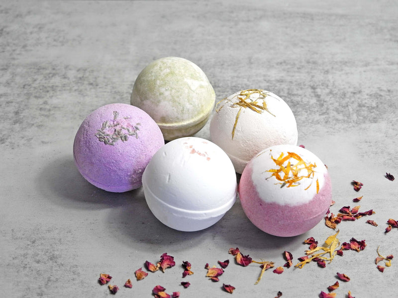 Bath Bomb Gift Box|Spa Gift for her| Essential Oil Scented| Birthday Box | Thanksgiving Gift